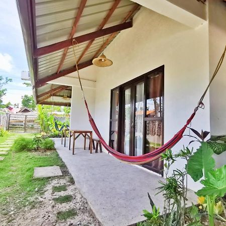 Yas Villas Homestay General Luna  Eksteriør billede