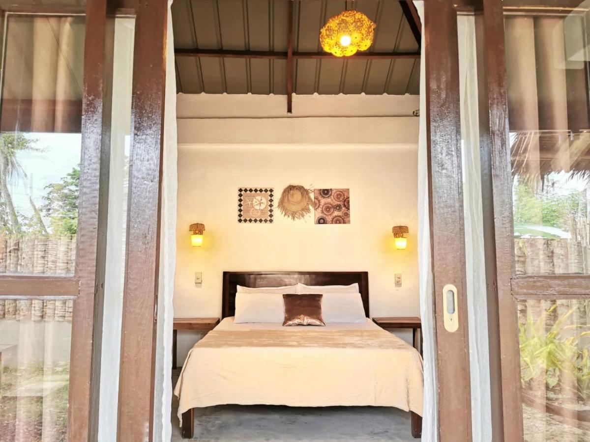 Yas Villas Homestay General Luna  Eksteriør billede