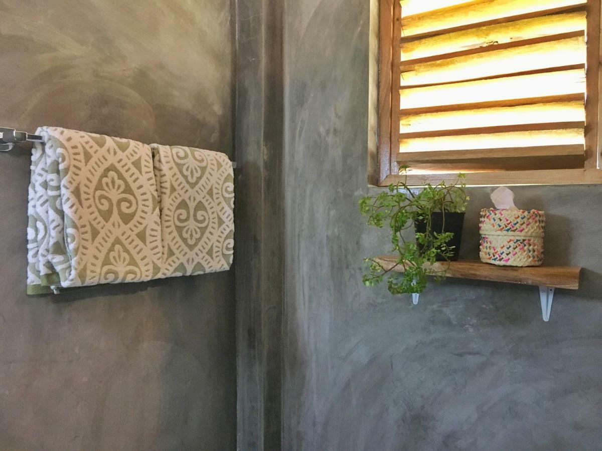 Yas Villas Homestay General Luna  Eksteriør billede